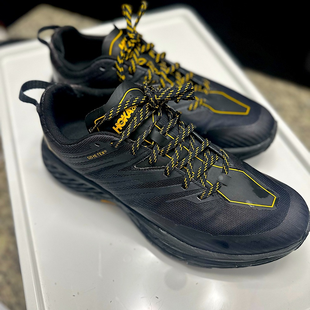 Hoka One One Speed Goat 4 GTX Gore-Tex Black/Yellow Trail Shoe Men Size 11 EUC